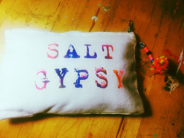 Geometric Salt Gypsy Clutch