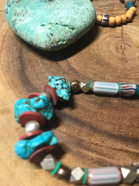 Turquoise multi colored beaded necklace